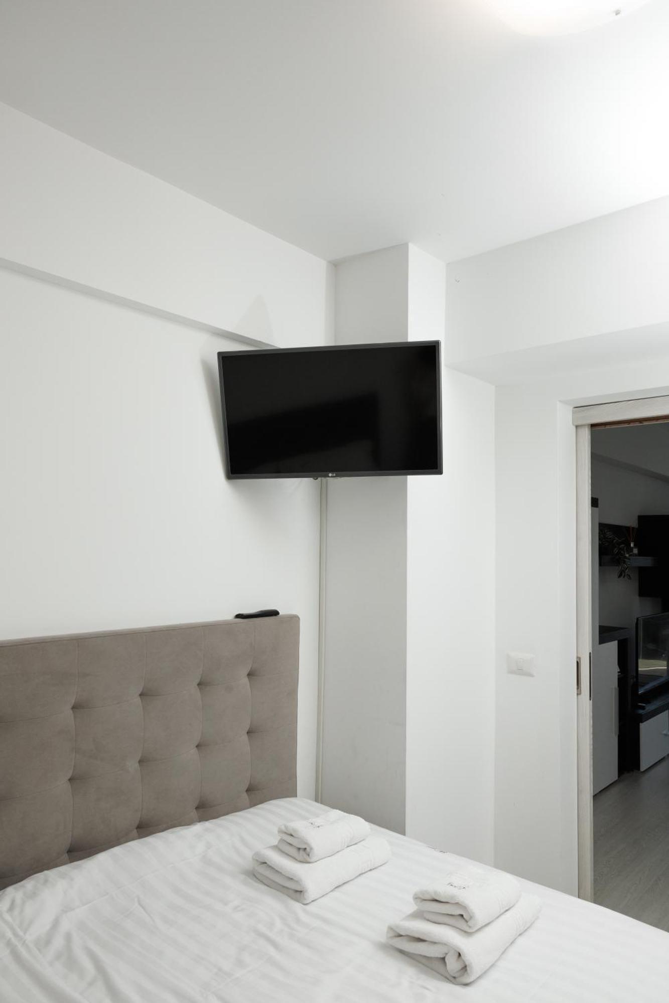 Exclusive Ultracentral Apartments And Studios #Enescu#Universitatii#Sučava Exteriér fotografie